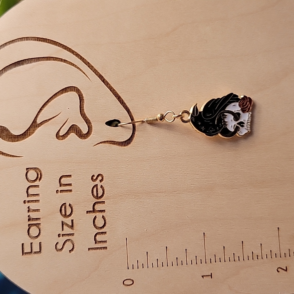 NEW Raven, Skull, Moon Dangle Earrings - Picture 2 of 4